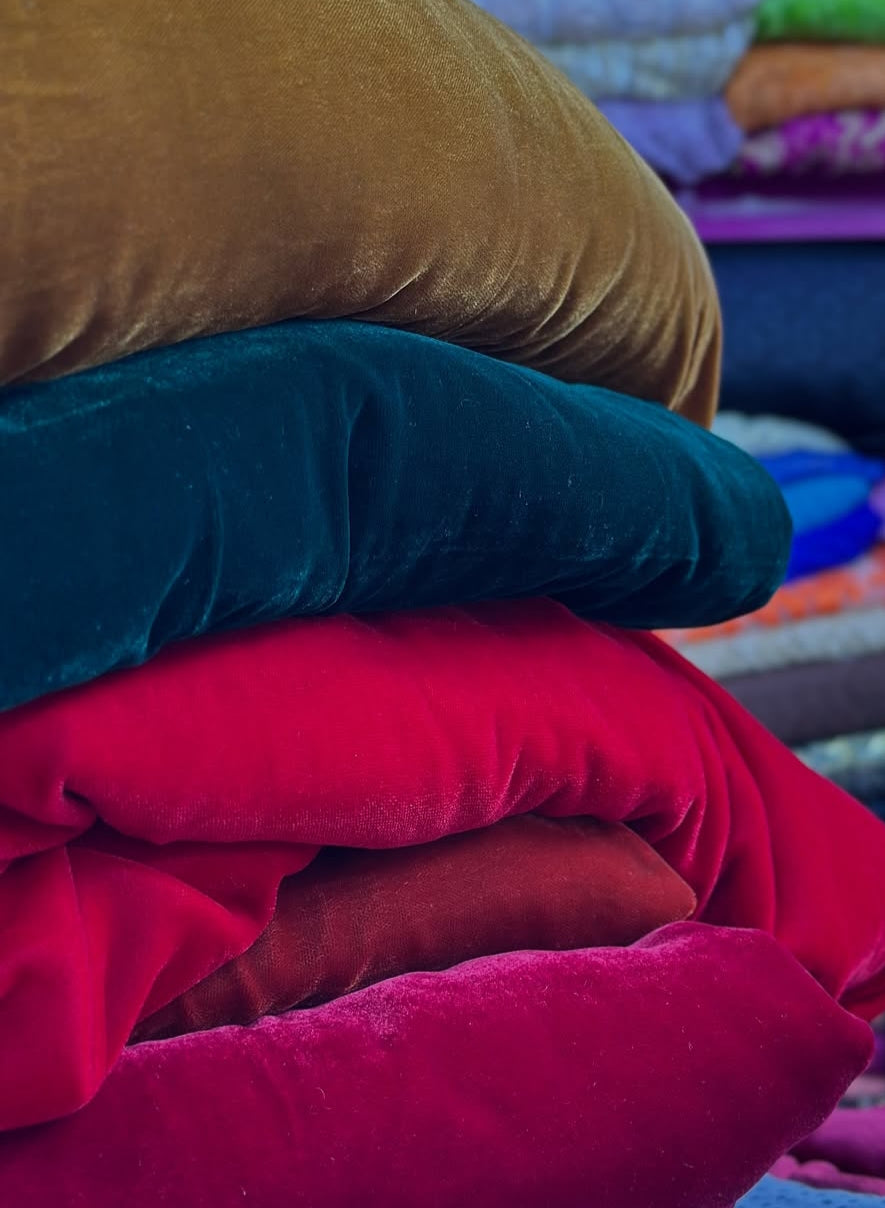 Premium Micro Velvet 9000 Micron – Unstitched Fabric
