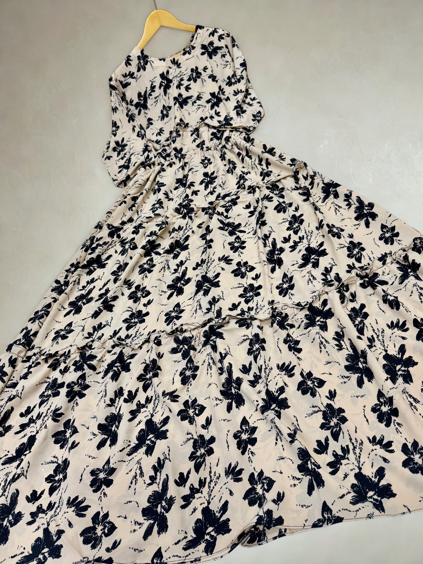 Mid Night Marble Flare Maxi Dress